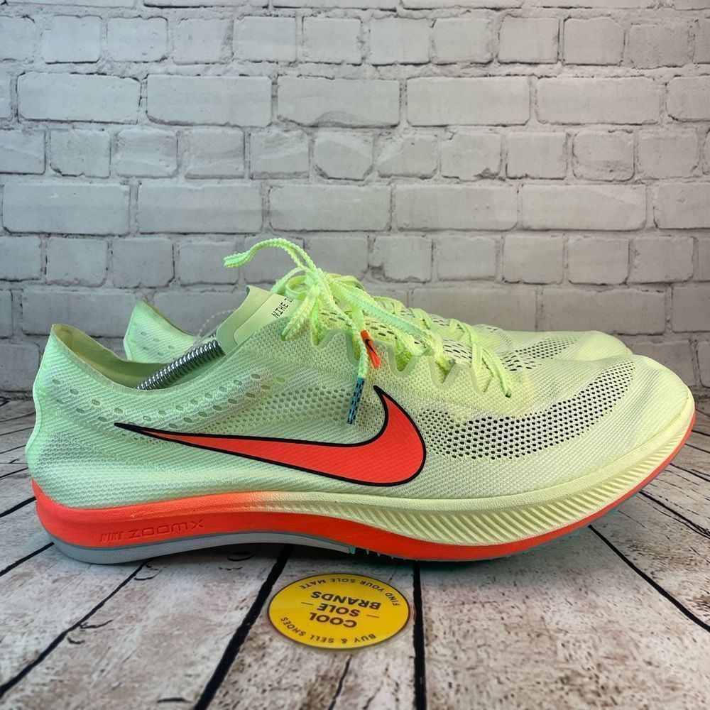 NWOT Nike ZoomX Dragonfly 2021. Track spikes shoes, Men 14